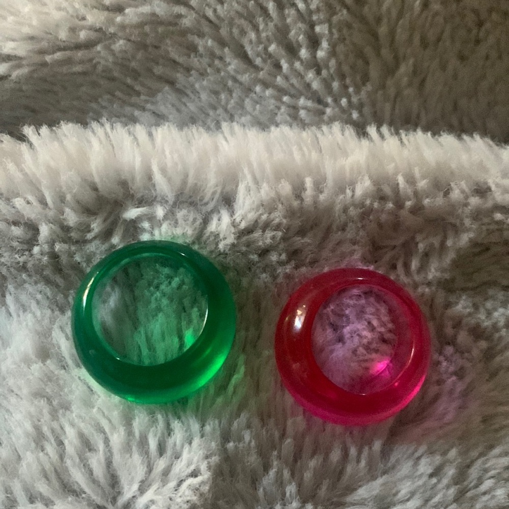 Vintage 1960’s Mod rings possibly lucite!